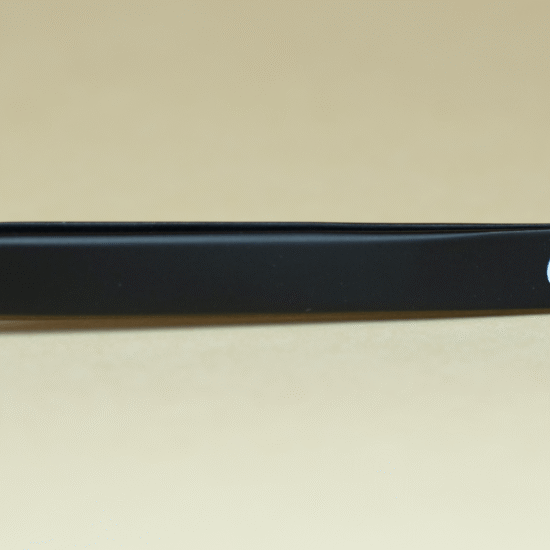 Curved black